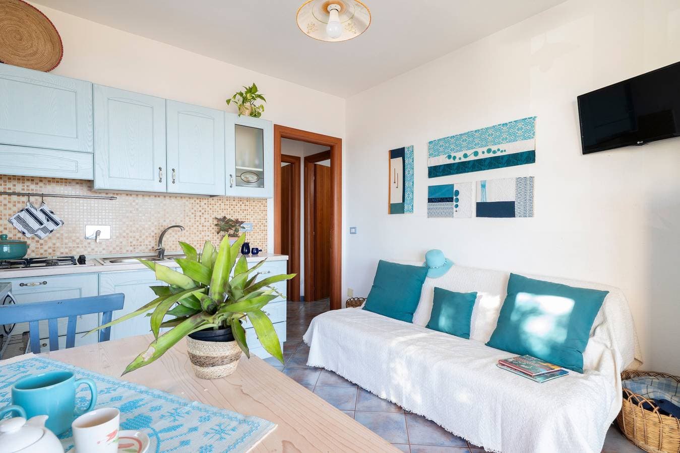 Foto 8 von 32: Ferienwohnung 'Vista Mozzafiato' mit Meerblick, Wi-Fi und Klimaanlage