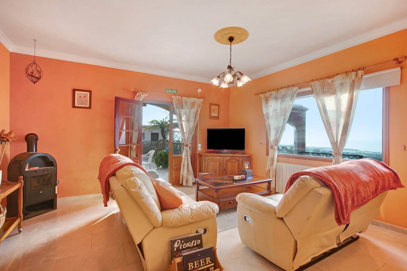 Foto 2 von 30: Ferienhaus „Petite Paradise“ mit Meerblick, Gemeinschaftspool und WLAN