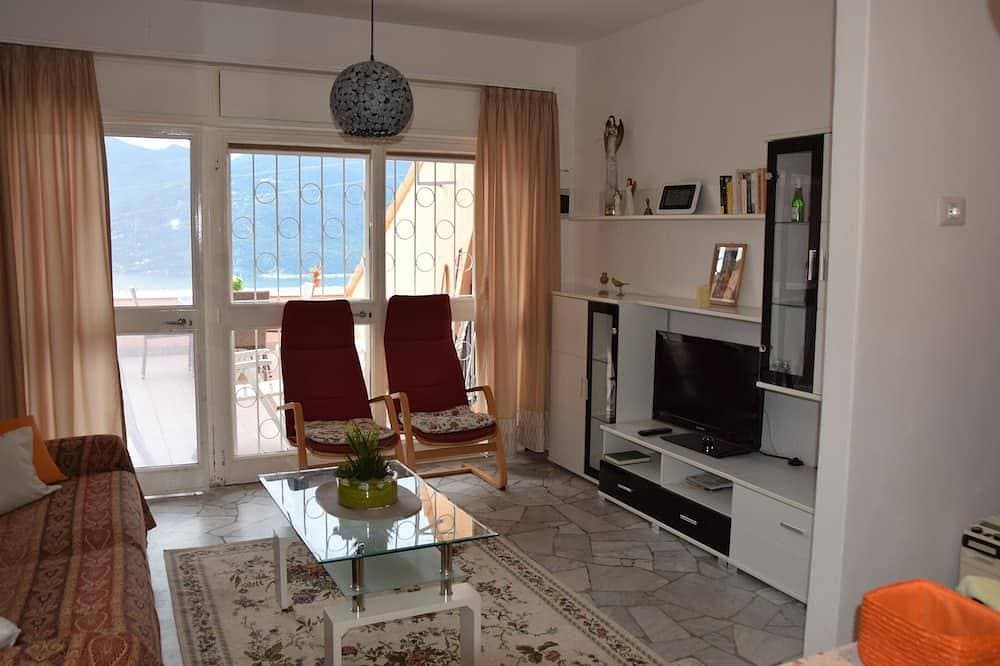 Foto 7 von 26: Casa Elena - Eine Terrasse am Lago Maggiore