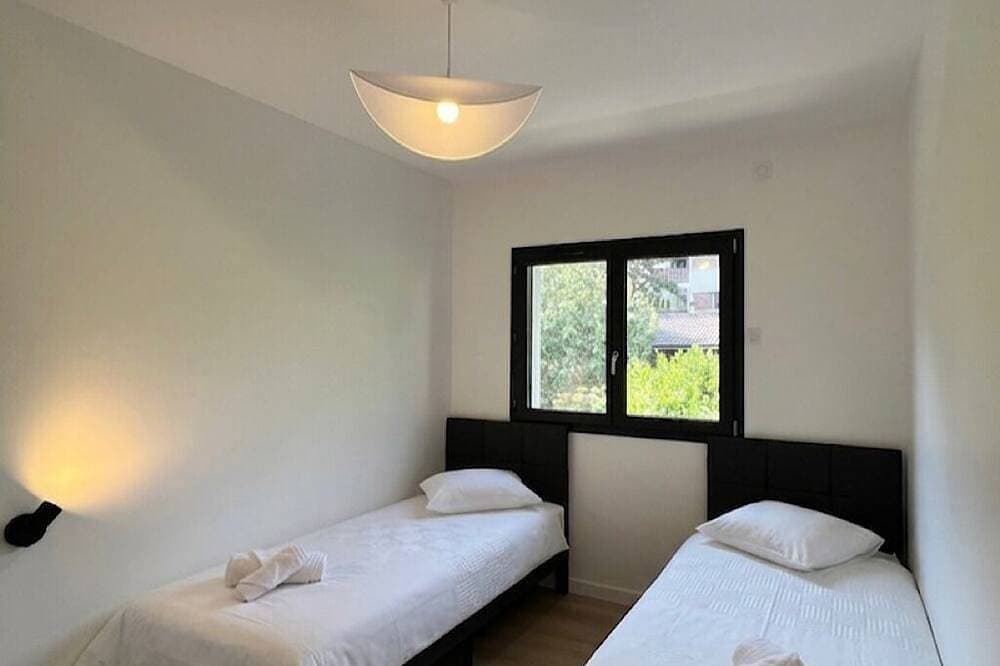 Foto 5 von 30: Villa Nova Annecy | Downtown & Lake | Sleeps 8