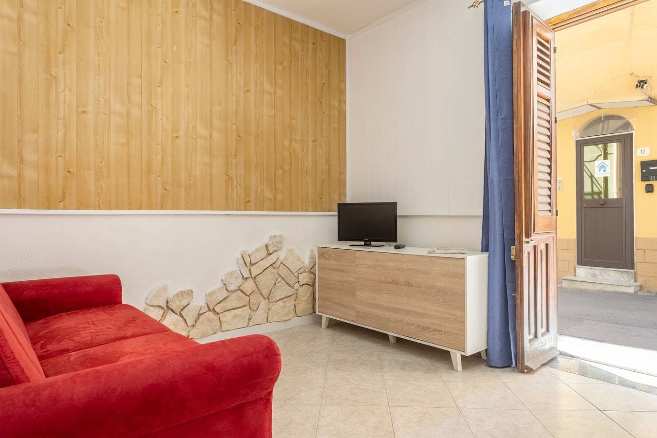 Foto 3 von 22: Ferienhaus 'Casa Sileno' mit Meerblick und WLAN