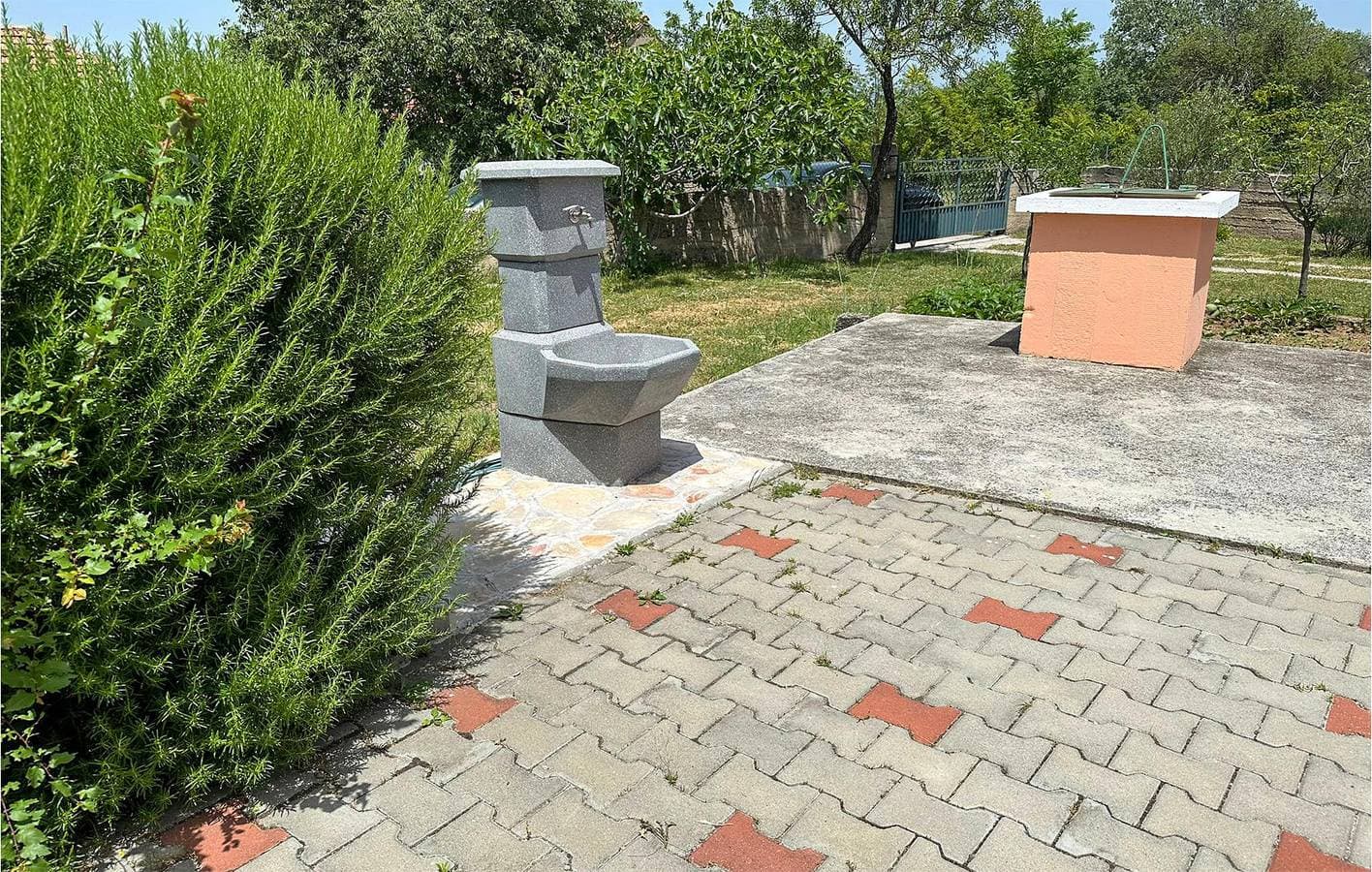 Foto 9 von 22: Gemütliche Ferienwohnung mit Terrasse, Küche, WLAN und Parkplatz