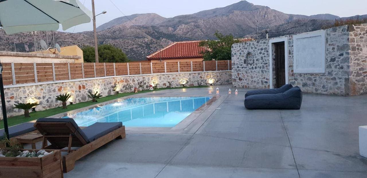 Foto 9 von 46: Villa with Private Pool