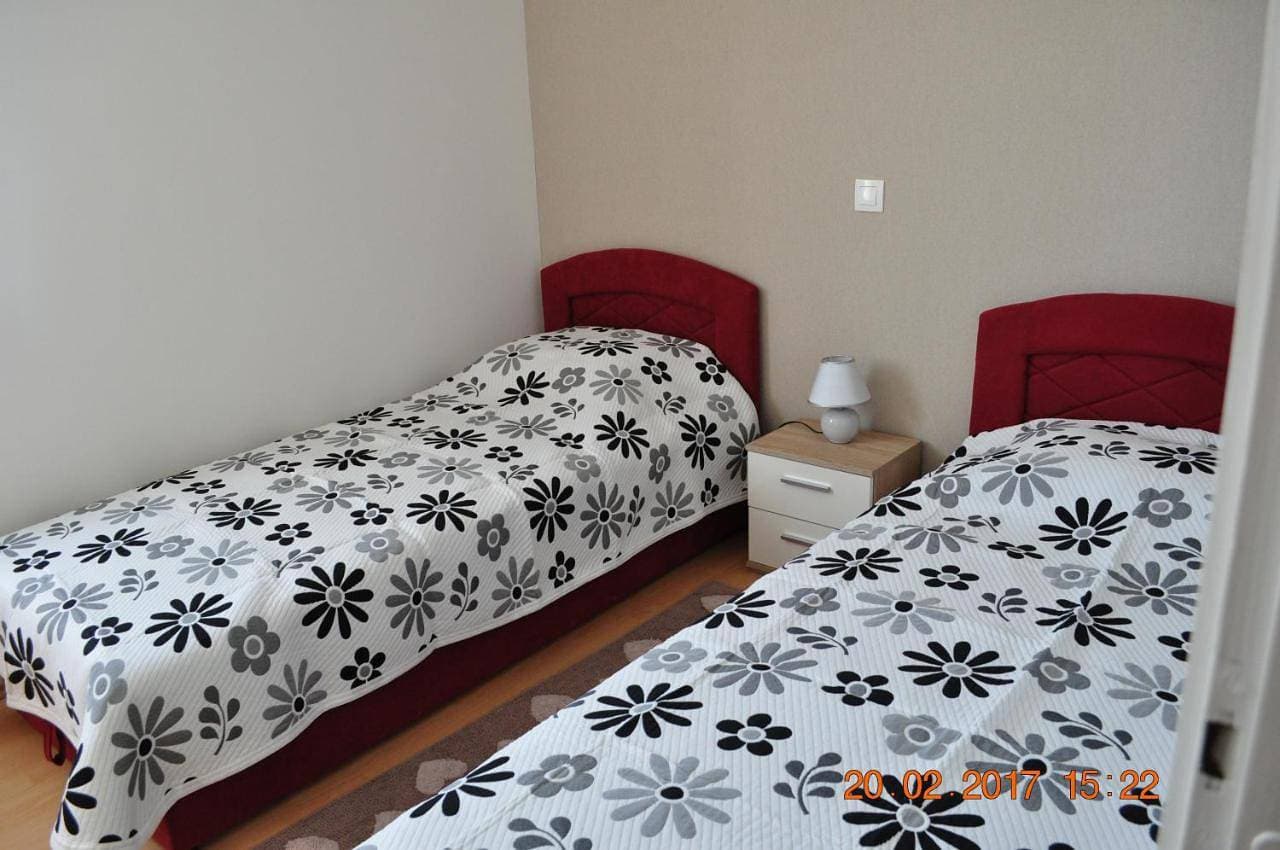 Foto 7 von 27: Two-Bedroom Apartment