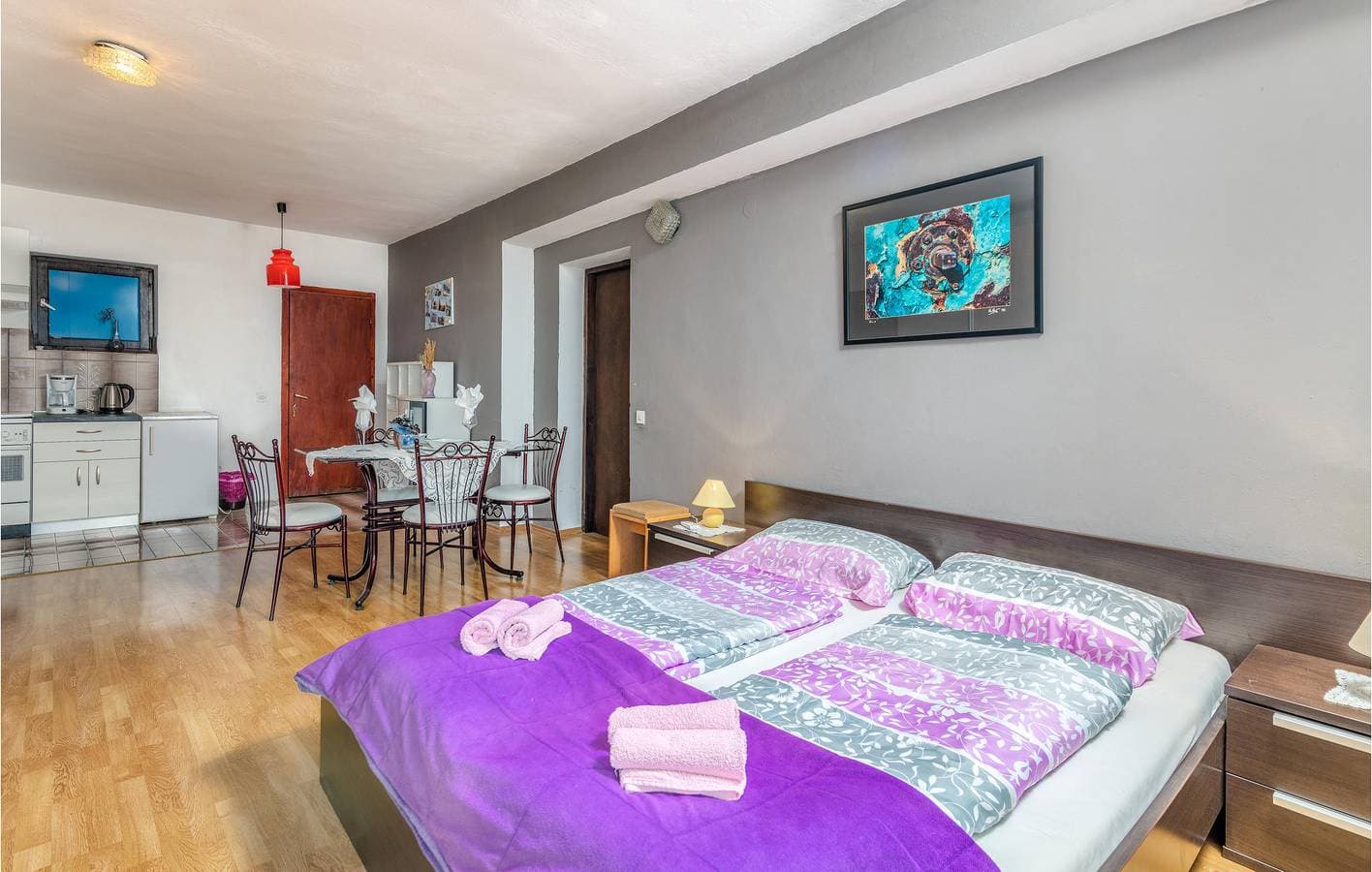 Foto 5 von 24: Gemütliche Ferienwohnung mit Terrasse, 700 m vom Strand entfernt und mit moderner Ausstattung