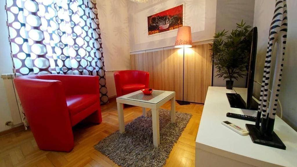 Foto 5 von 11: One-Bedroom Apartment