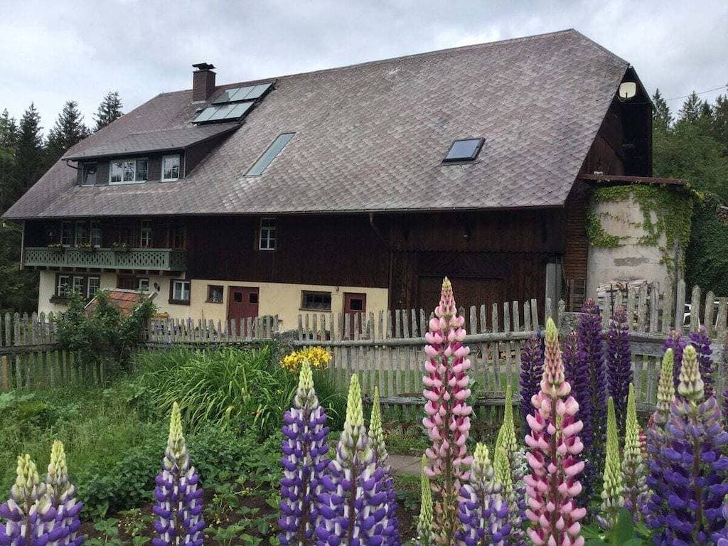 Ober-Kaltenbronnhof 1