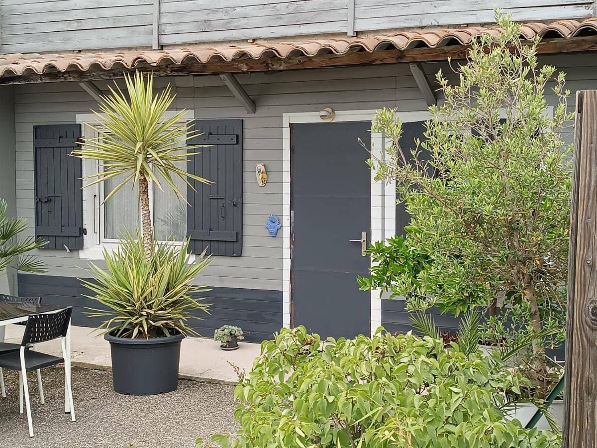 Gîte 1 à 4 Personnes - Montélimar Sud - Parking Privé 1