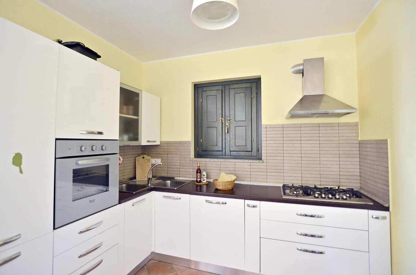 Foto 6 von 23: Ferienwohnung für 8 Personen mit Garten