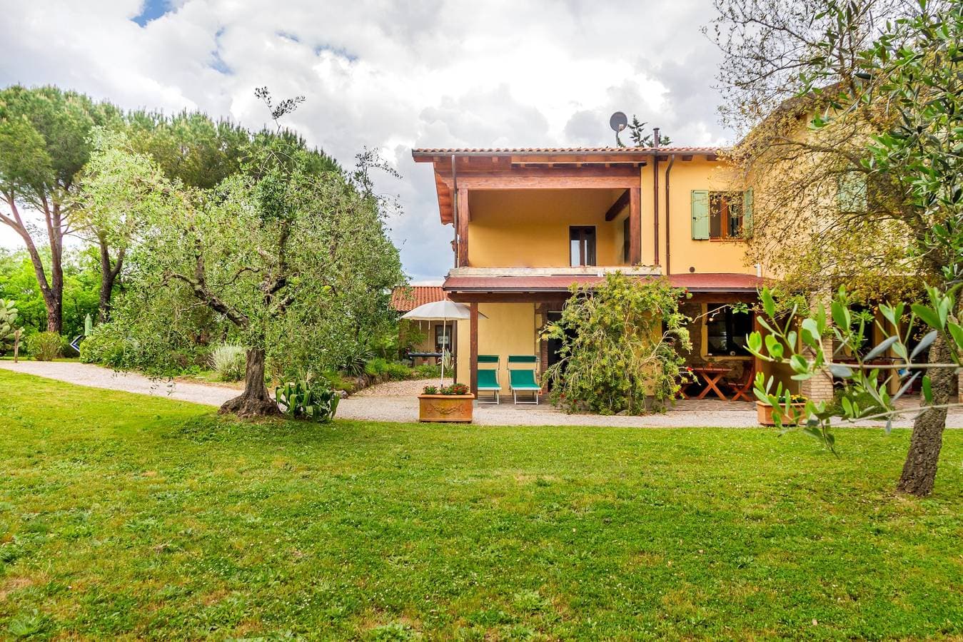 Foto 3 von 37: Ferienwohnung "Casa Le Basse - Vetulonia" mit Privatterrasse, Gemeinschaftsgarten und WLAN