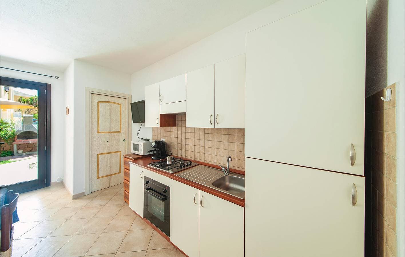 Foto 13 von 22: Apartment am Strand mit Küche und Schlafmöglichkeiten