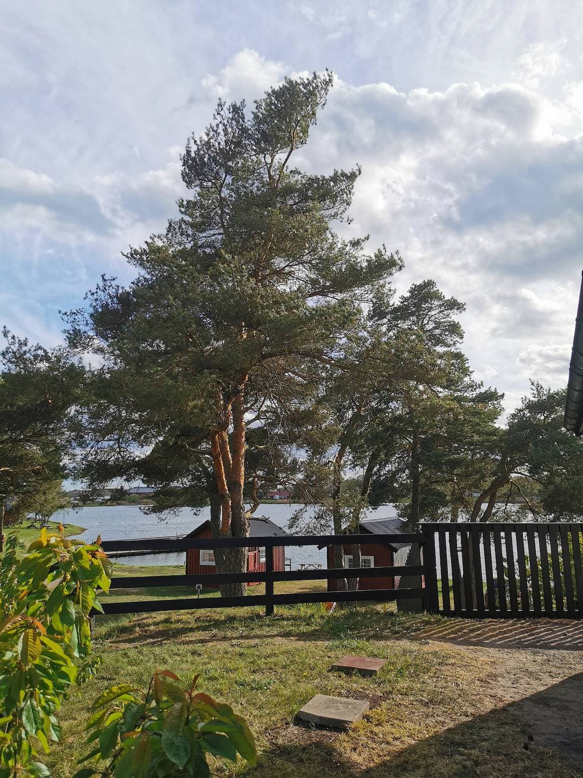 Foto 13 von 18: Ferienhäusschen auf einer Anhöhe mit Meerblick