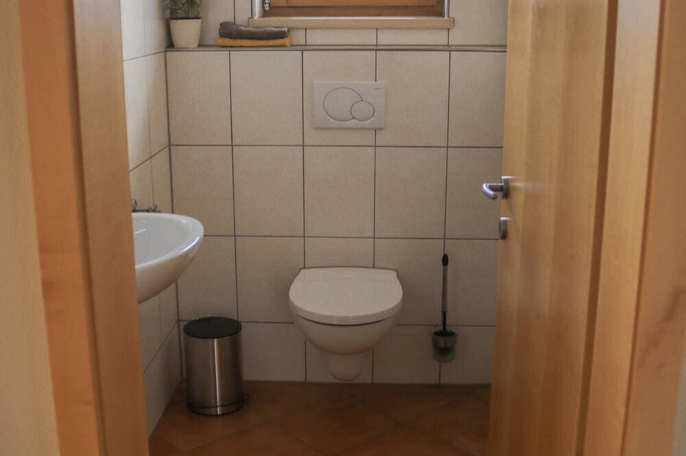Foto 10 von 30: Die Ferienwohnung \"Drei-Länder-Eck\" im schönen Bregenzer Wald mit 2 Schlafzimmer