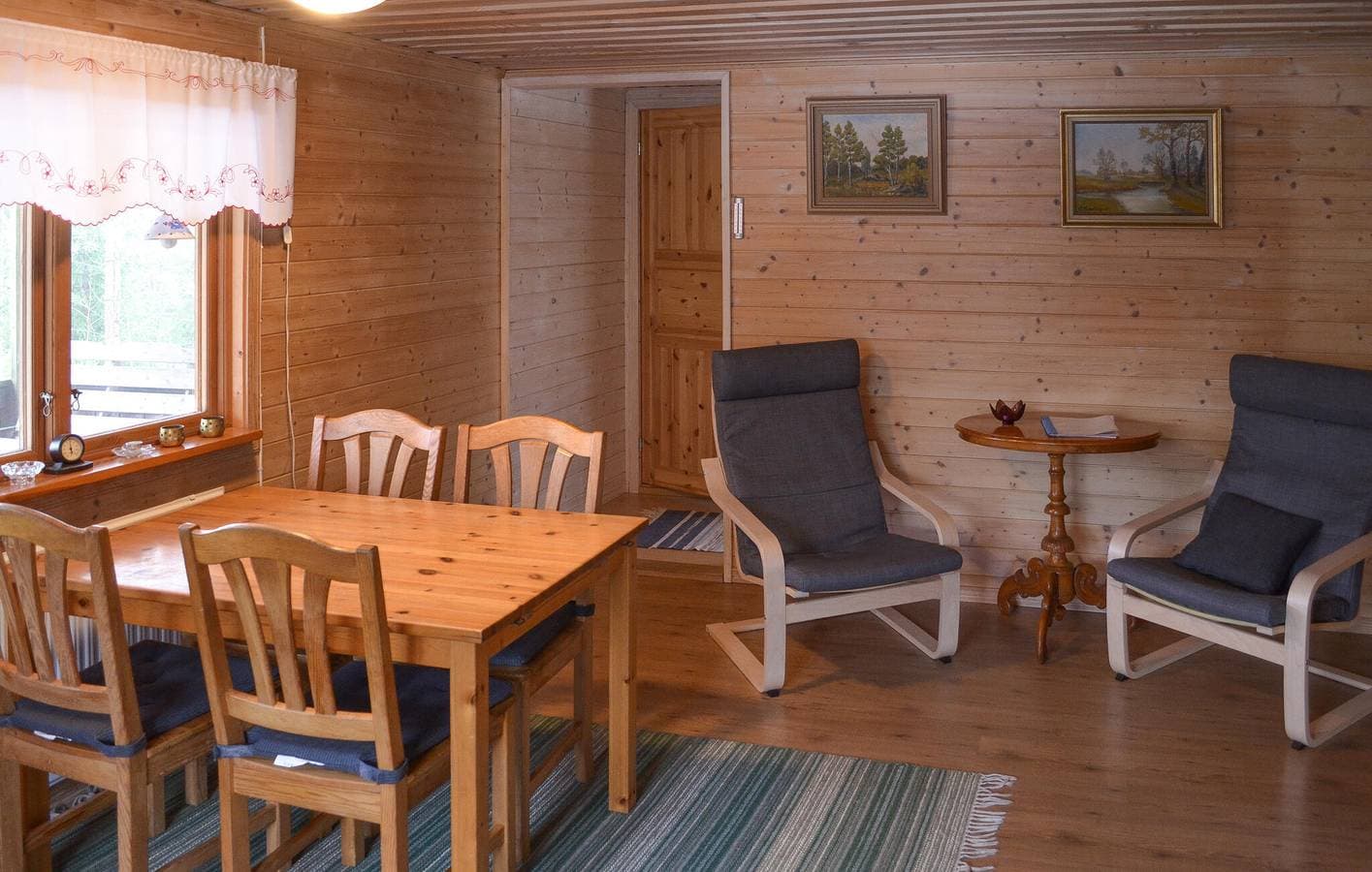 Foto 10 von 23: Ferienhaus für 6 Personen mit Terrasse