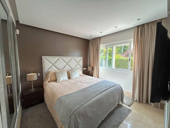 Foto 11 von 17: Ferienwohnung für 2 Personen mit Pool