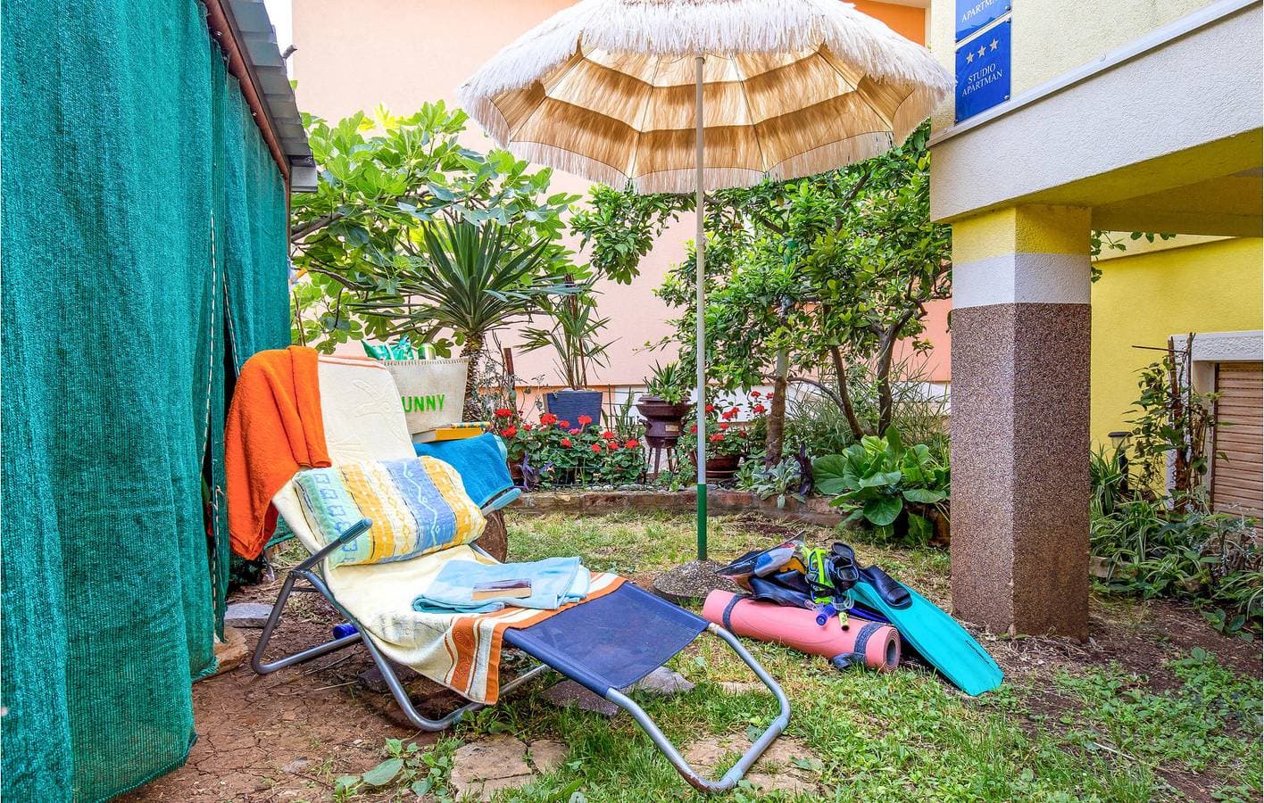 Foto 9 von 23: Gemütliche Ferienwohnung mit Terrasse, WLAN und Parkplatz, 2 km vom hundefreundlichen Strand entfernt