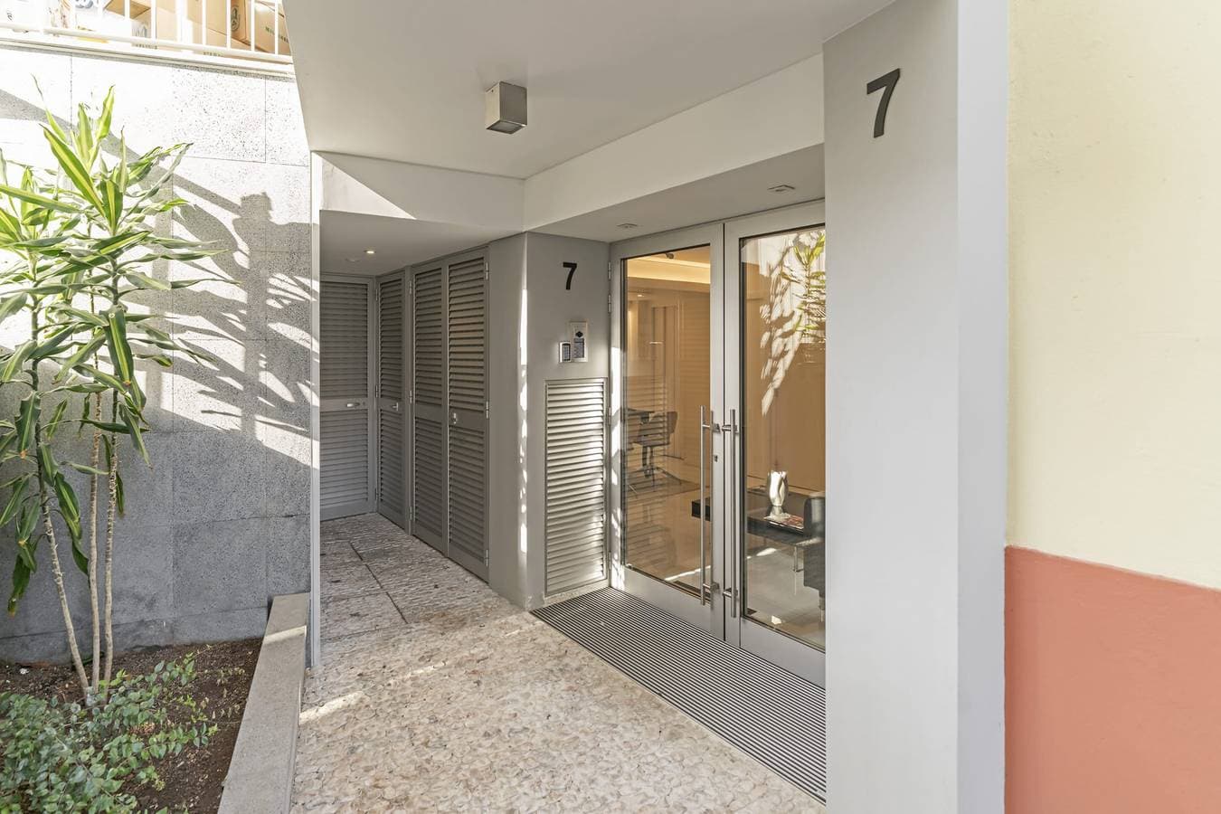 Foto 12 von 29: Faa Rentals 31 de Janeiro 2A, die Stadt zu Ihren Füßen