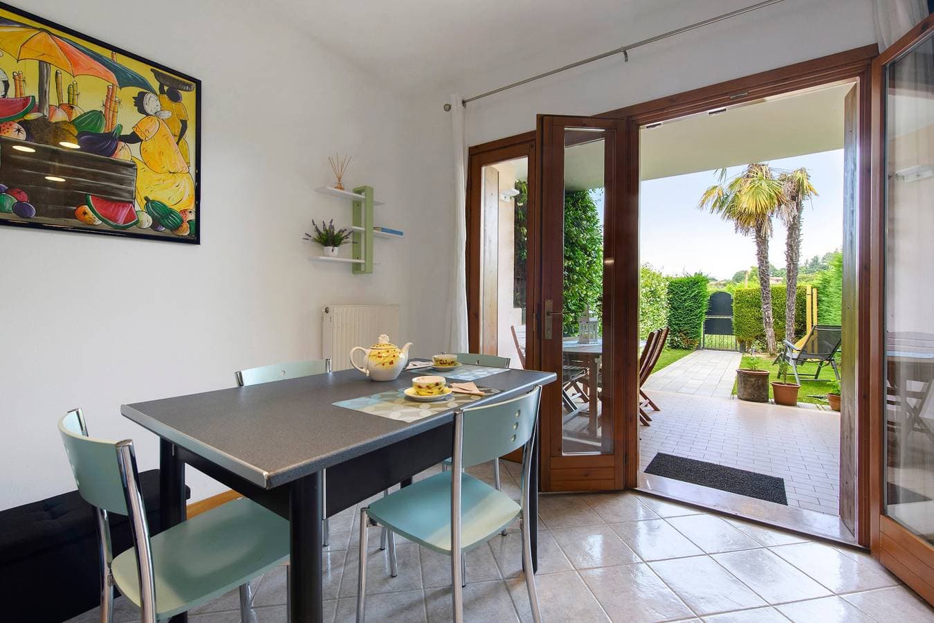 Foto 12 von 37: Apartment 'I Vigneti Del Garda' mit Gemeinschaftspool, WLAN und Klimaanlage
