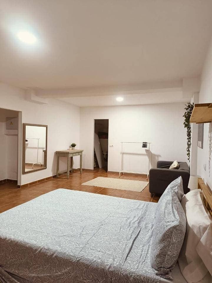 Foto 6 von 18: One-Bedroom Apartment