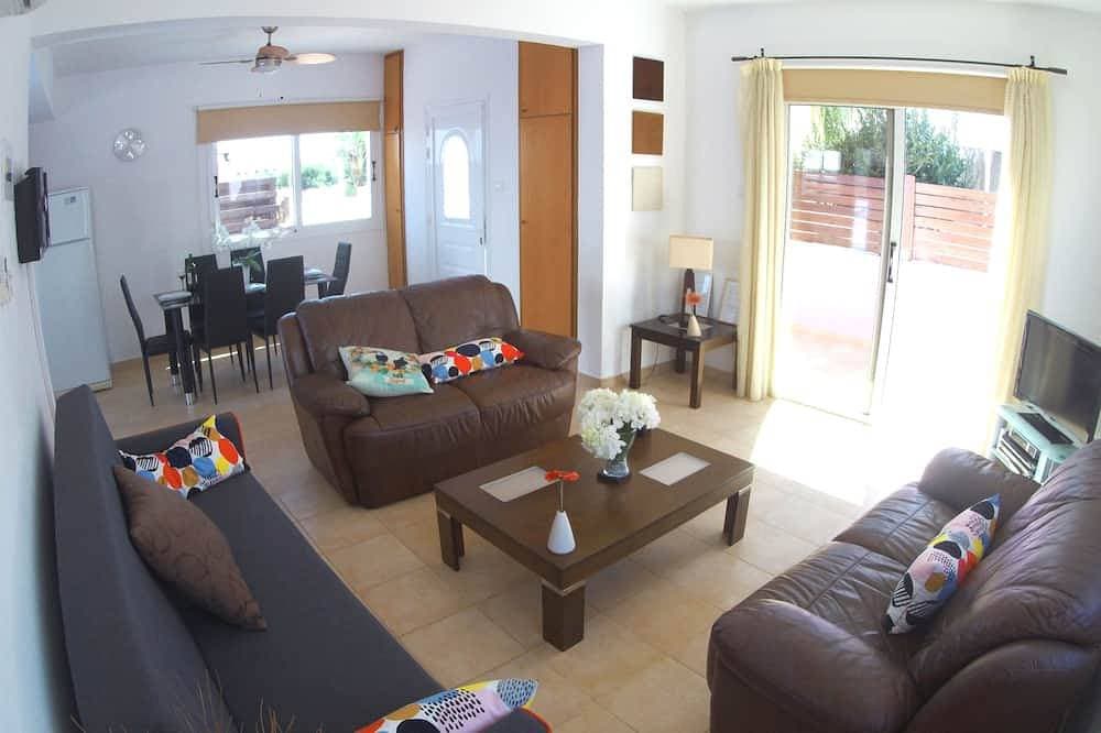Foto 6 von 19: Villa Sunrise - 2 Schlafzimmer - Privater Pool - WiFi