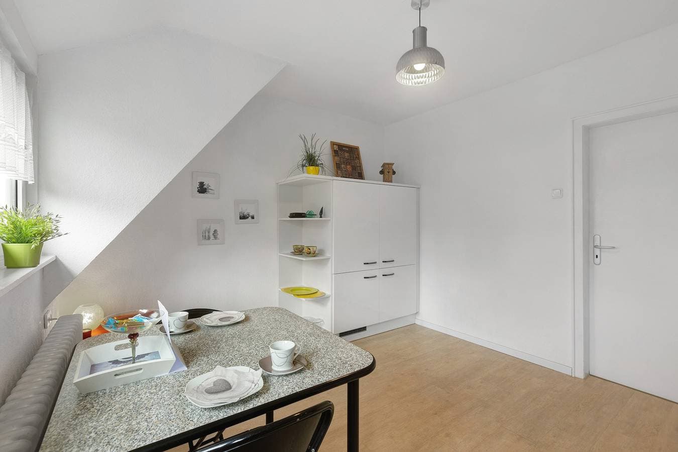Foto 7 von 24: Ferienwohnung 'Ruhepol, 75qm' mit Gemeinschaftspool, Gemeinschaftsgarten und Wi-Fi
