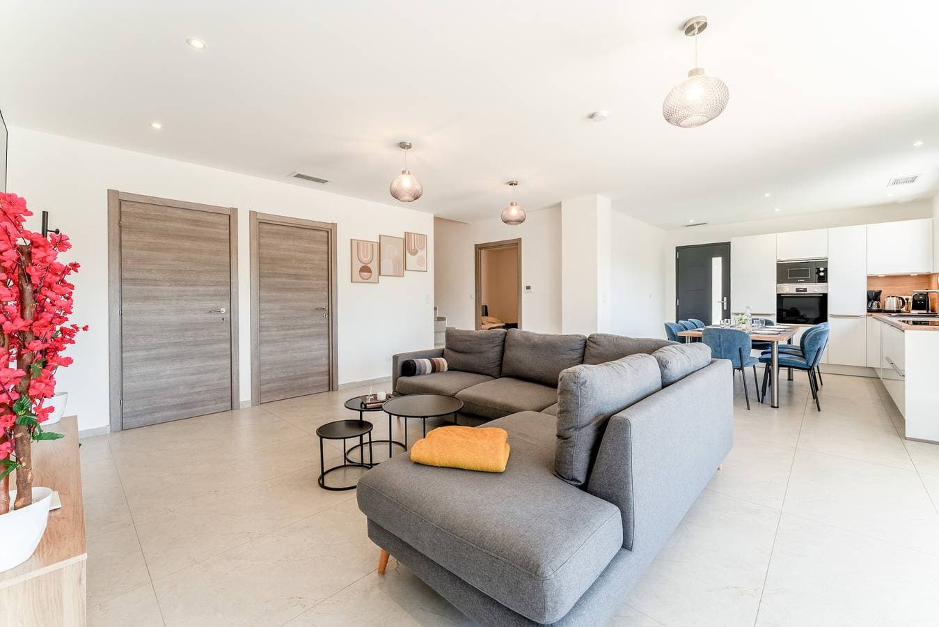 Foto 2 von 29: Voll ausgestattete Villa mit beheiztem Pool, WLAN und Klimaanlage