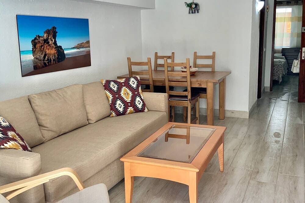 Foto 5 von 16: Apartment by the Beach. Ocean view
