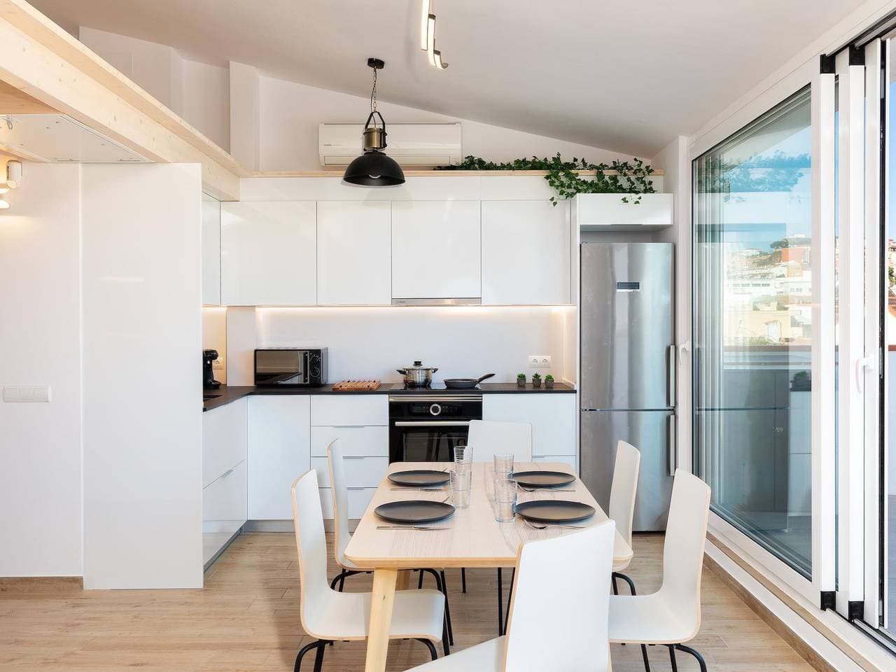 Foto 6 von 19: Ferienwohnung für 6 Personen mit Terrasse