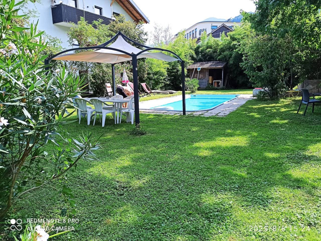 Foto 3 von 14: Ferienwohnung 'Annabelle', Gemeinschaftsgarten, WLAN und möglicher Nutzung des privaten Pools