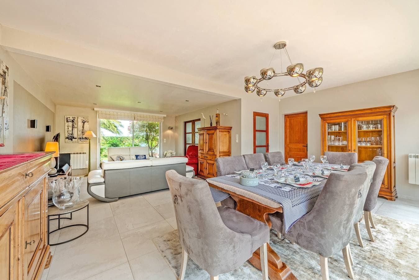 Foto 7 von 26: Ferienhaus 'Maison Avec Spa À 700m De La Plage' mit privater Terrasse, privatem Garten und Wi-Fi