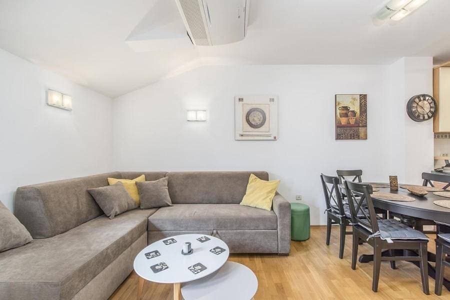 Moderne Wohnung für 2 Personen nur 20m vom Meer entfernt 1