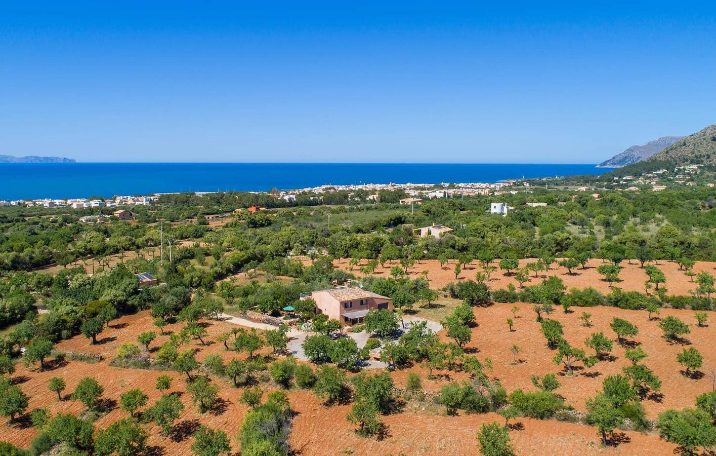 Foto 6 von 52: Apartment mit Meerblick, Pool und Terrasse, 1,5 km vom Strand entfernt