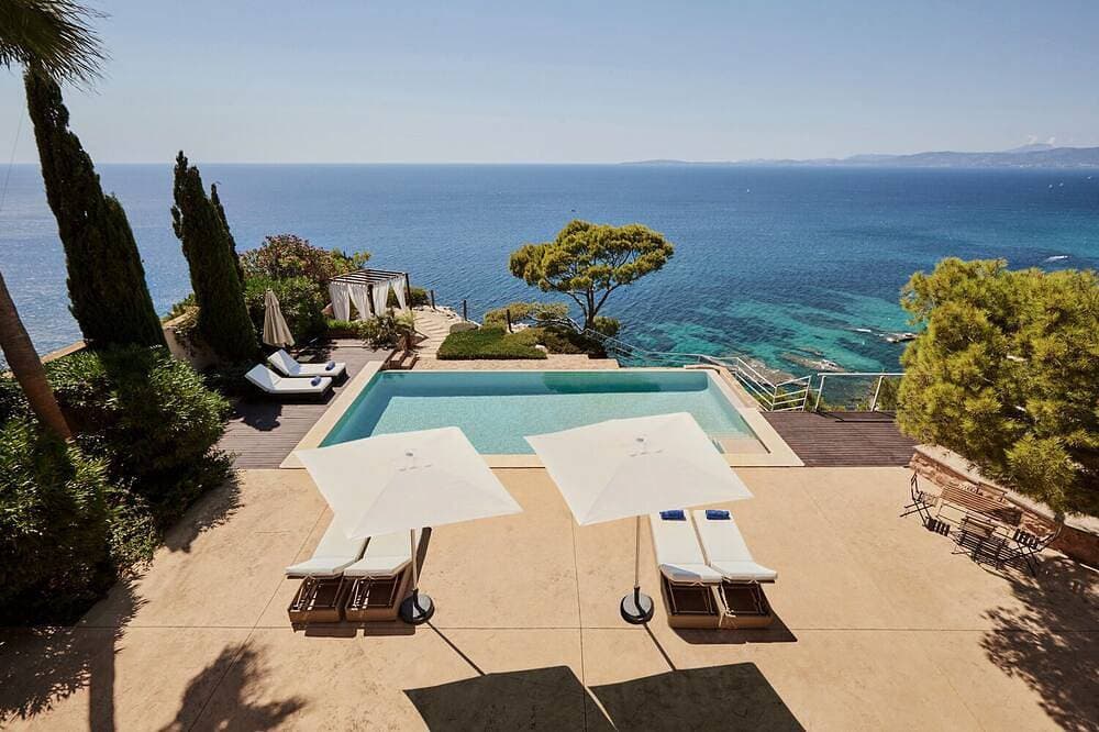 Luxury Villa with stunning sea views in Mallorca 1