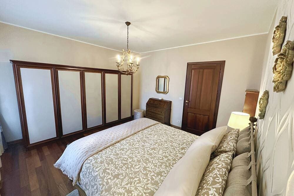 Foto 4 von 30: Villa with garden between lake and Lugano, charm, nature and relaxation