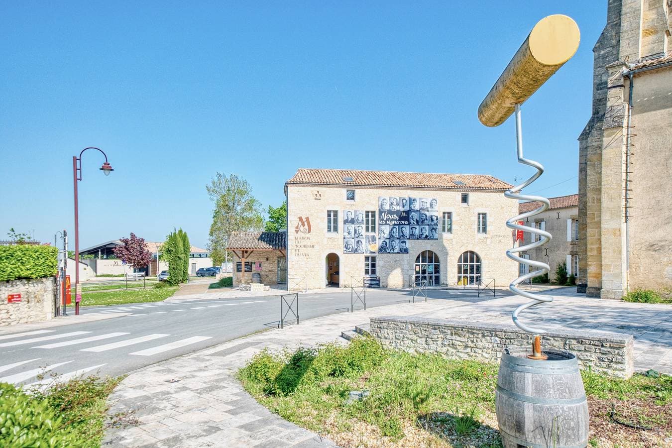 Foto 11 von 28: Hütte 'Muscadelle' mit Gemeinschaftspool, Wi-Fi und Klimaanlage