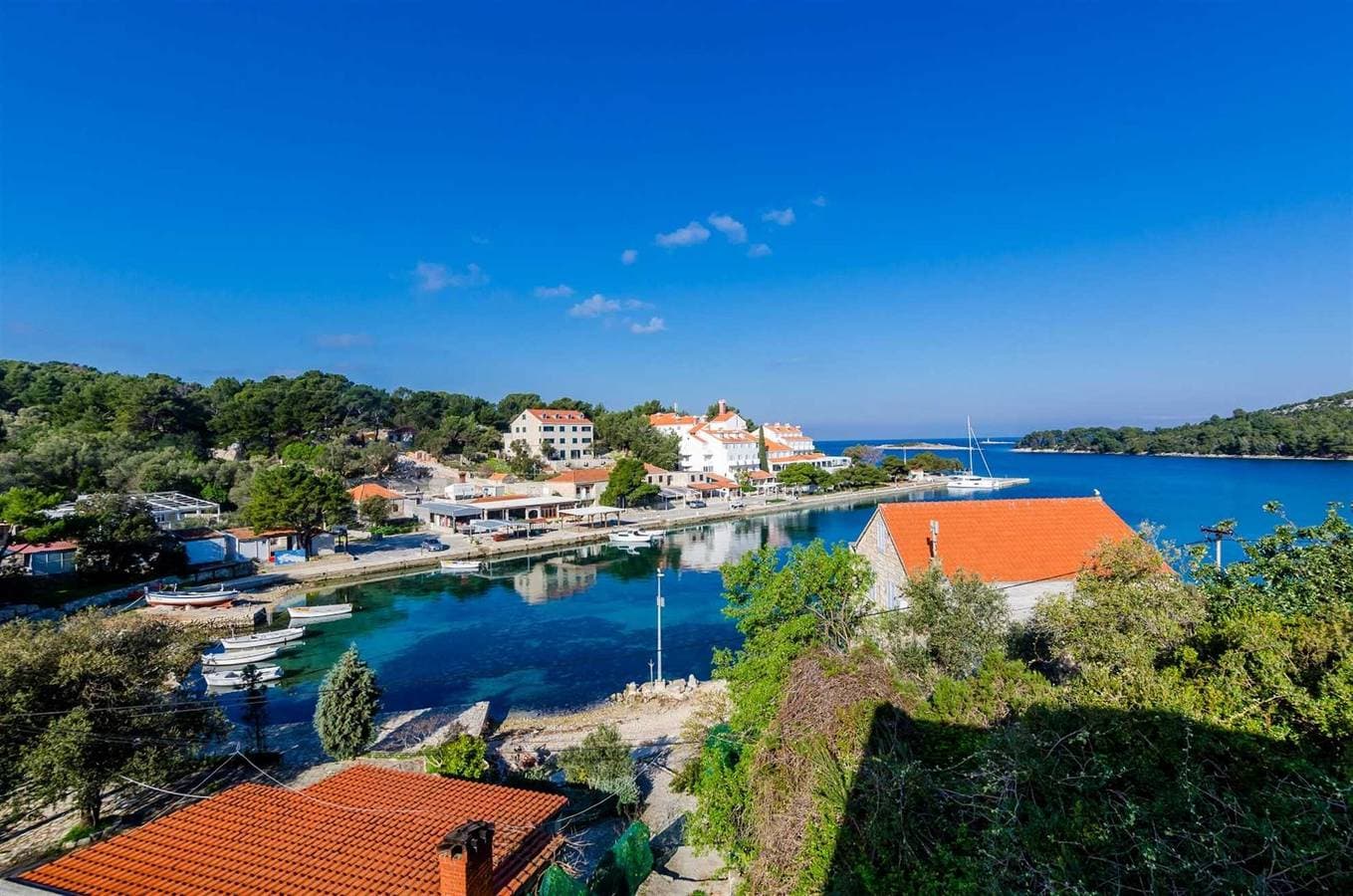 Foto 9 von 20: Juwel von Mljet in Pomena !!