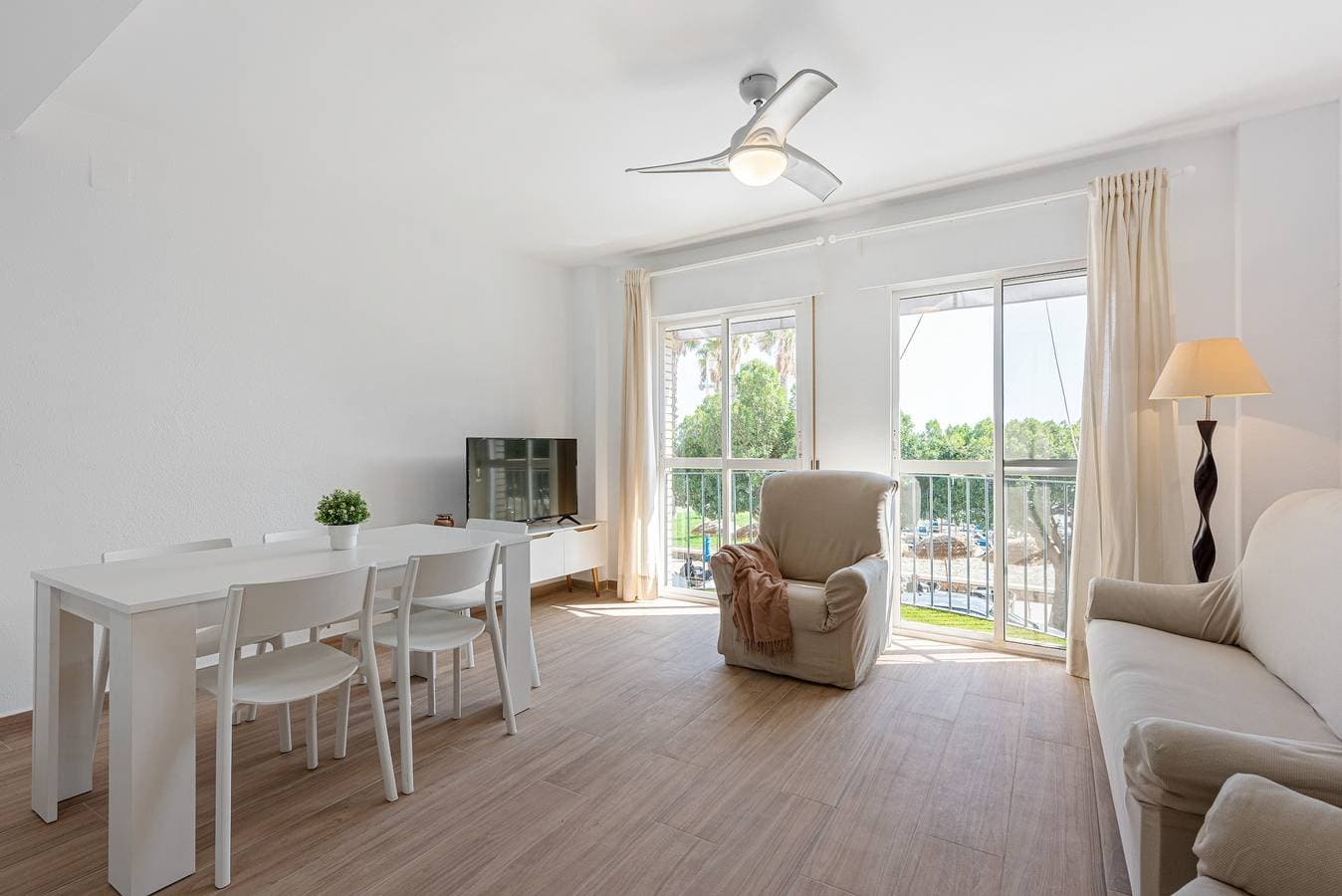 Foto 3 von 26: Ferienhaus "Casa Mar de Frente" mit Meerblick, privater Terrasse und WLAN