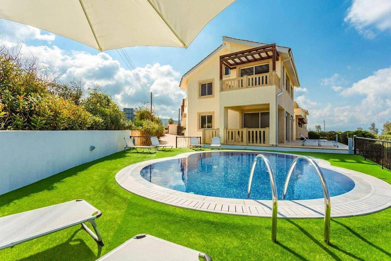 Foto 2 von 46: Villa with Private Pool