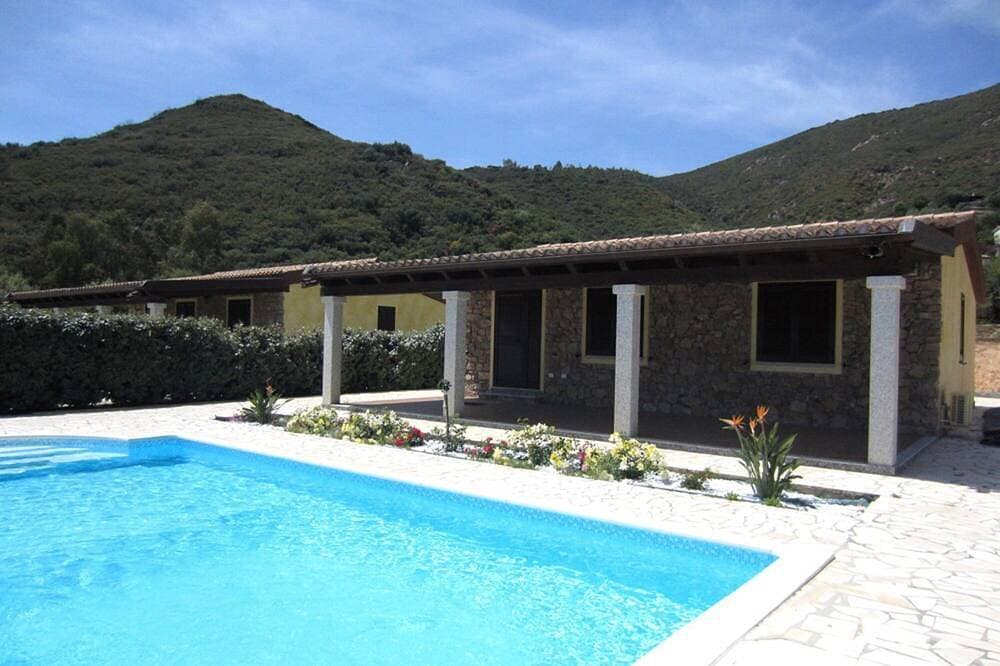 Foto 12 von 21: Unabhängige Villa in der wunderschönen und intimen Ort, Marina von Tertenia