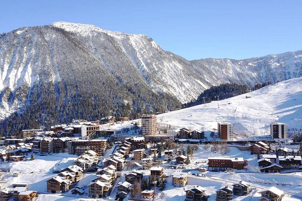 Foto 8 von 14: Gemütliche Wohnung in Courchevel mit großem Schlafzimmer und Parkplatz