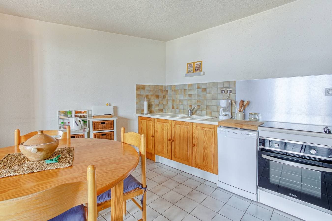 Foto 5 von 12: Ferienwohnung für 6 Personen mit Balkon