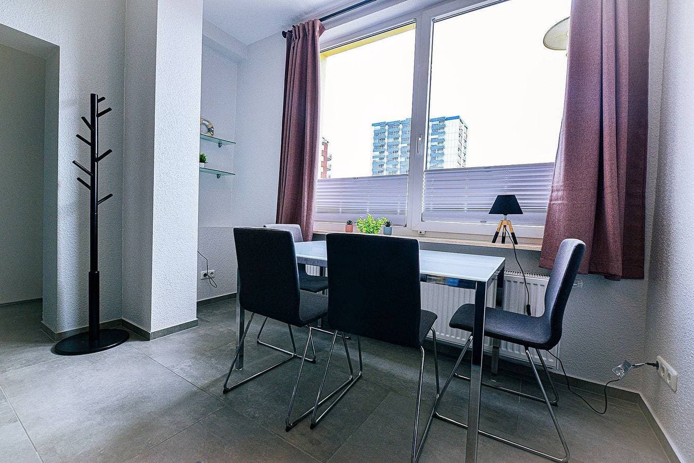 Foto 6 von 15: Se02 Im Erdgeschoß - Ferienwohnung mit einem modernen Ambiente