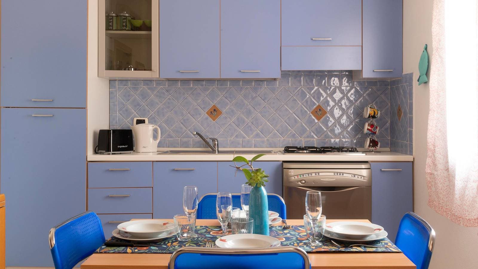 Foto 6 von 24: Nido Blu Tortolì | Terrace, Hammock & Park