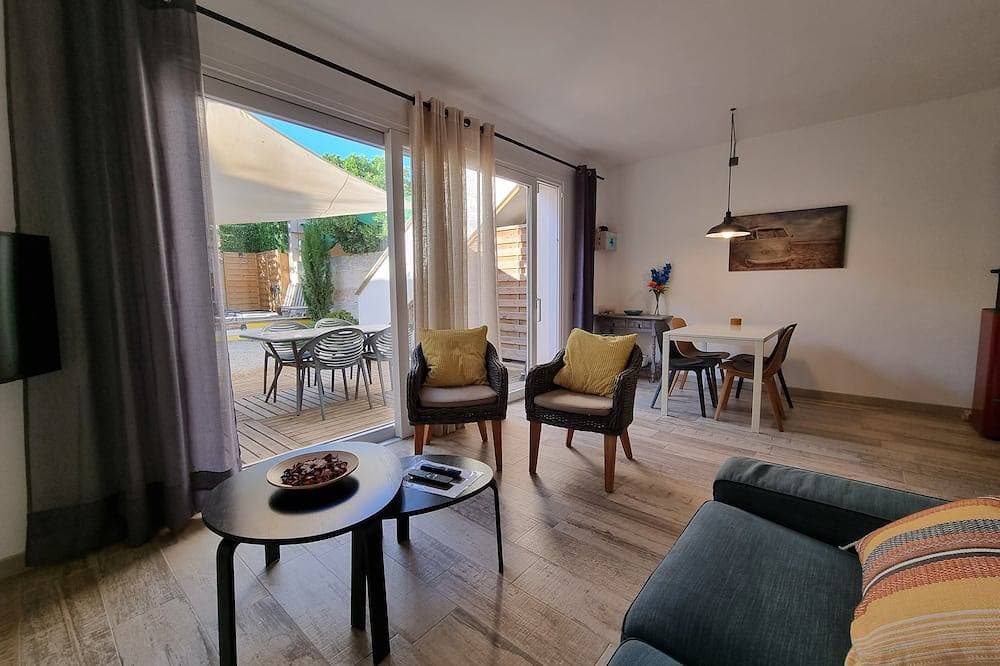 Foto 10 von 28: Playa de Palma, 80qm Wohnen mit 60qm Privater Garten  auf  2 min. vom Strand.