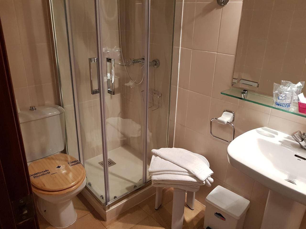 Foto 10 von 14: Budget Double Room