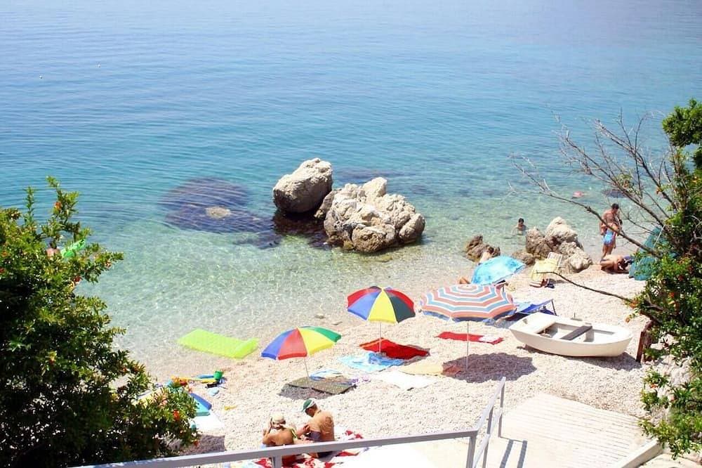 Foto 10 von 12: Studio Appartement mit Balkon und Meerblick Drvenik Donja vala, Makarska