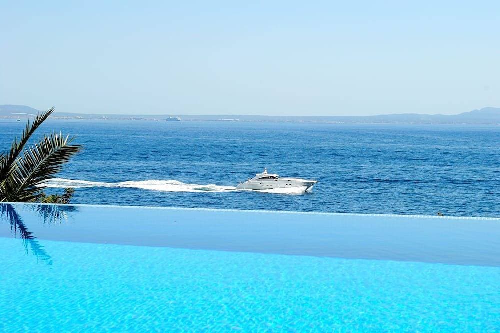 Direkt am Meer, Strand 5 Min, großer Whirlpool, 2 WLANs, Spiel-/Meeting-Lounge 1