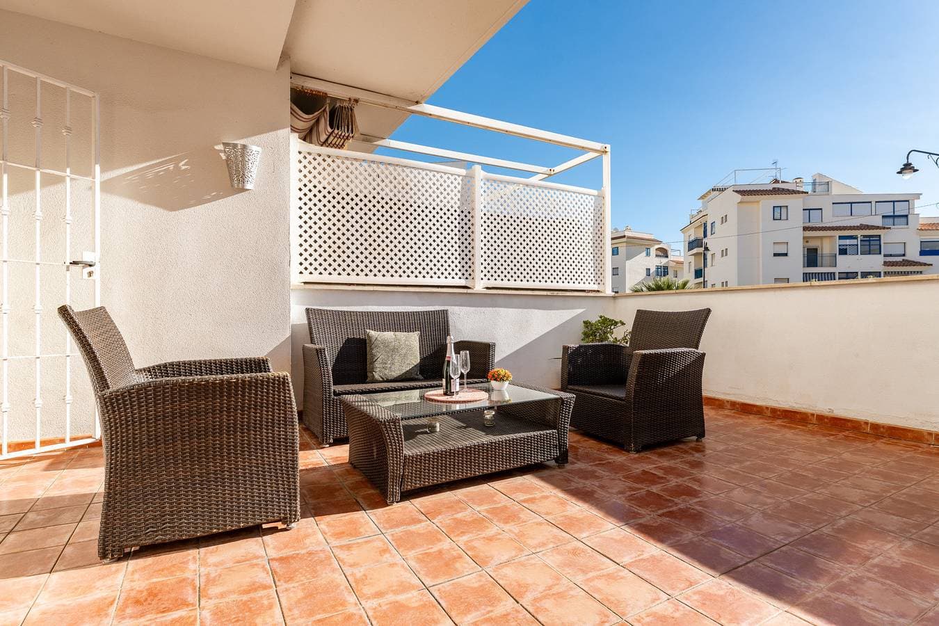 Foto 10 von 32: MalagaSuite Estepona Sun & Terrace