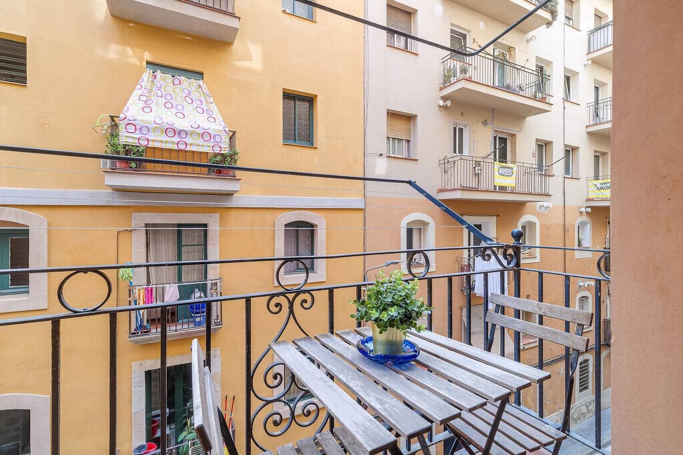 Foto 11 von 31: Ferienwohnung für 3 Personen mit Balkon