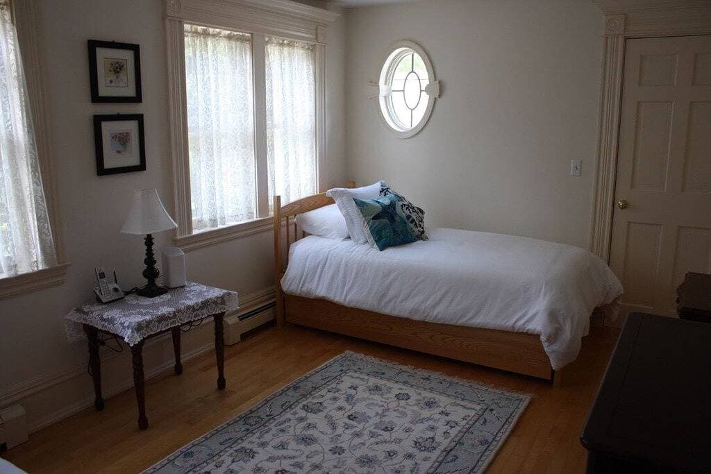 Foto 9 von 48: Verpassen Sie diesen Herbst nicht Maine. Es ist fantastisch! Ozeanfront-Haus 5 Schlafzimmer, 4 Badezimmer, A++ Ausblicke.